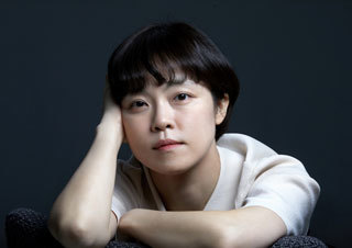 [예스24 오리지널 특집] 『큔, 아름다운 곡선』 김규림 작가 인터뷰 | YES24 채널예스