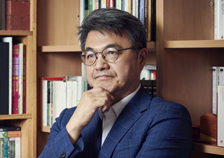 김헌 교수 