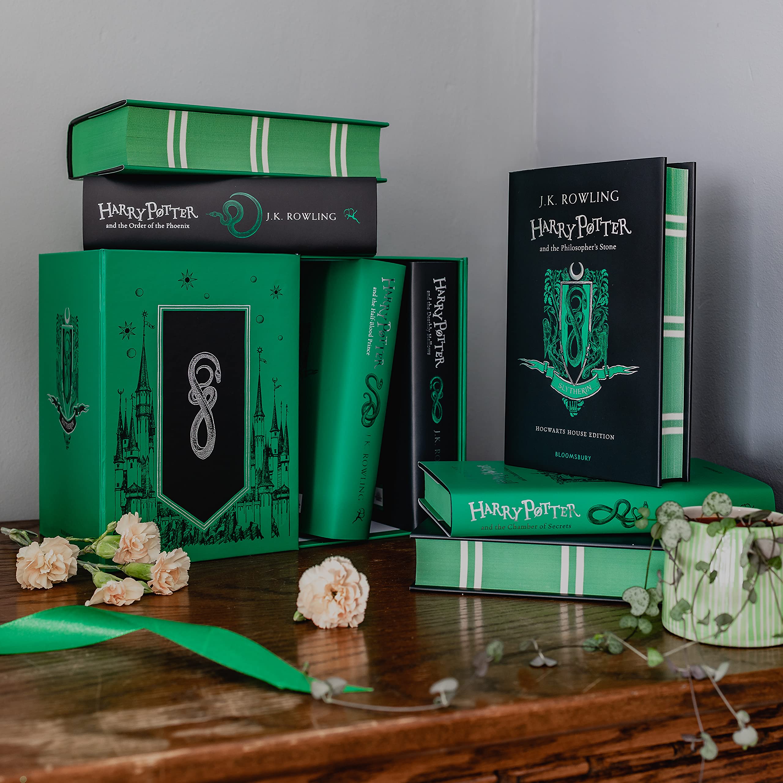 Harry Potter Slytherin House Editions Hardback Box Set YES24