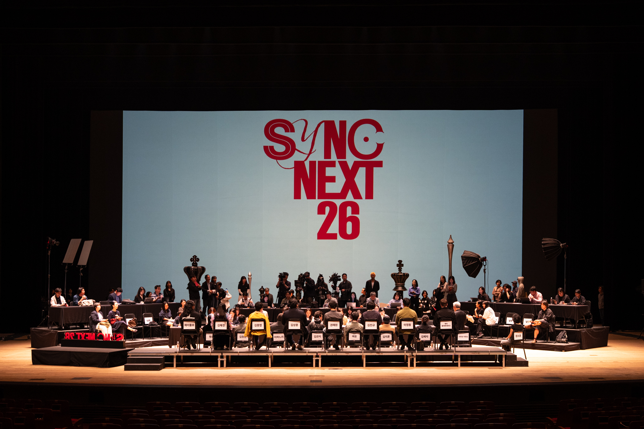 http://image.yes24.com/themusical/upFiles/StageTalkV2/Magazine/20260504/2026050491844158b9dffcc873371e3f2c9ec4d3302de6b9.jpg