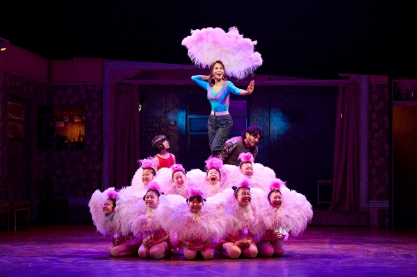 http://image.yes24.com/themusical/upFiles/StageTalkV2/Magazine/20260522/2026052295082668847037a6f8a8aa6fbe0d8de9582ecc7d.jpg