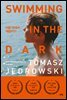 어둠 속에서 헤엄치기