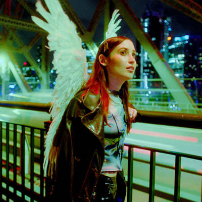 Hatchie (해치) - 2집 Giving The World Away