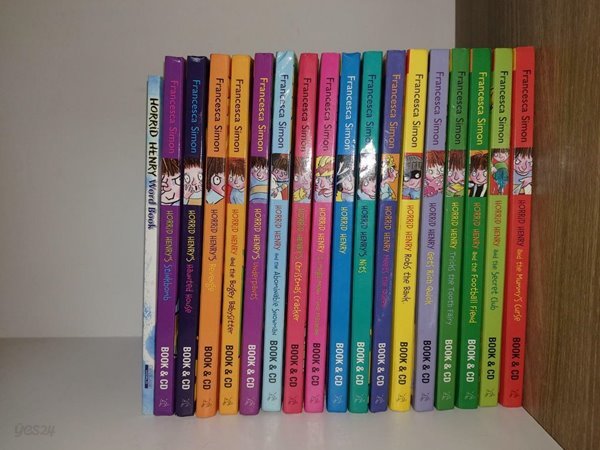 Horrid Henry Gets Rich Quick 17권, CD 17장, 워드북1권