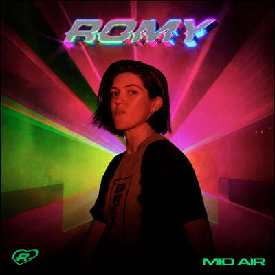 Romy (로미) - Mid Air [핫핑크 컬러 LP]