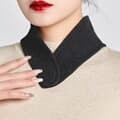 [아일렌]페이크 카라 버튼 넥워머(블랙)