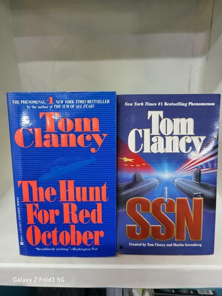 The Hunt for Red October + 톰 클랜시 SSN *실사진 참조