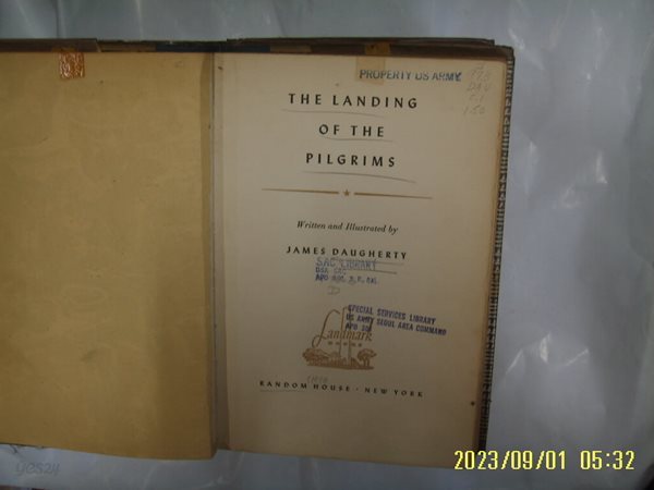 JAMES DAUGHERTY / RANDOM HOUSE ... / THE LANDING OF THE PILGRIMS -외국판. 사진. 꼭 상세란참조