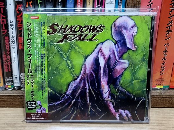 (일본반) Shadows Fall - Threads Of Life