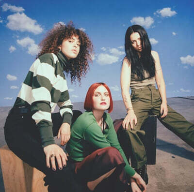 MUNA (무나) - Saves The World [LP]