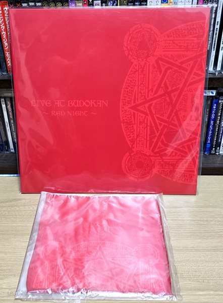 (미개봉 / 2LP / 일본반 / 완전한정생산반 바이닐 / 외부 오피셜특전 핸드타올 포함) BABYMETAL - LIVE AT BUDOKAN ～RED NIGHT～