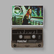 Hatchie (해치) - Giving The World Away [카세트테이프]