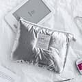 모모씨 마시멜로 플랫 파우치 silver