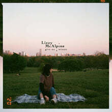 Lizzy Mcalpine (리지 매캘파인) - 1집 Give Me a Minute [핑크 컬러 LP]
