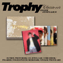 82MAJOR (82메이저) - 미니앨범 4집 : Trophy [Classic ver.]