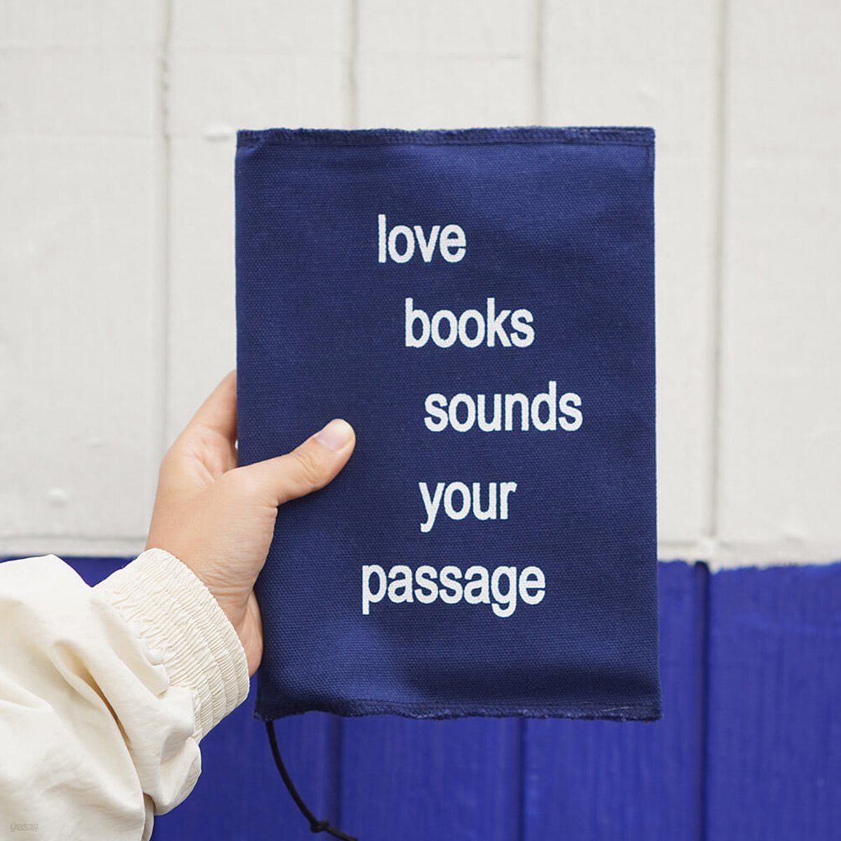 LUFF - Lite bookcover  ƮĿ