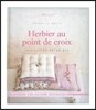 Herbier au point de croix : Inspiration botanique