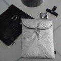 글로시 타이벡 카라비너 북파우치 2 Colors 2 Sizes
