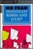 Romeo and Juliet (No Fear Shakespeare): Volume 2