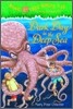 (Magic Tree House #39) Dark Day in the Deep Sea