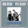 Bob Dylan & Pete Seeger (밥 딜런, 피트 시거) - The Singer And The Song [2LP]