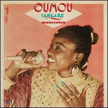 Oumou Sangare (오우무 상가레) 데뷔 앨범 - Moussolou (여인)