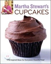 Martha Stewart's Cupcakes: 175 Inspired Ideas for Everyone's Favorite Treat