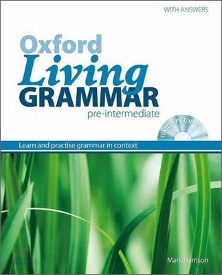 Oxford Living Grammar Pre-Intermediate : Student&#39;s Book Pack