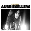 Aubrie Sellers (오브리 셀러스) - New City Blue