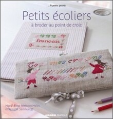 Petits ecoliers a broder au point de croix