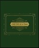 Three Months Clean and Sober - One Day at a Time: Beautiful Green and Gold Theme to Celebrate Sobriety - This Prompted Journal Helps Work Through the