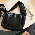 패셔니 애나멜 사각 캐주얼 크로스백