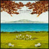 Joan Shelley (조안 쉘리) - 6집 Like The River Loves The Sea