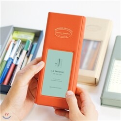 아이코닉 큐브 펜케이스