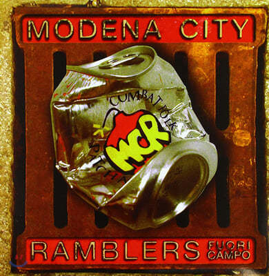 Modena City Ramblers (모데나 시티 램블러즈) - Fuori Campo [레드 컬러 LP]