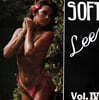 Byron Lee and the Dragonaires (바이런 리 앤 드래고네어즈) - Soft Lee Volume 4 [LP]