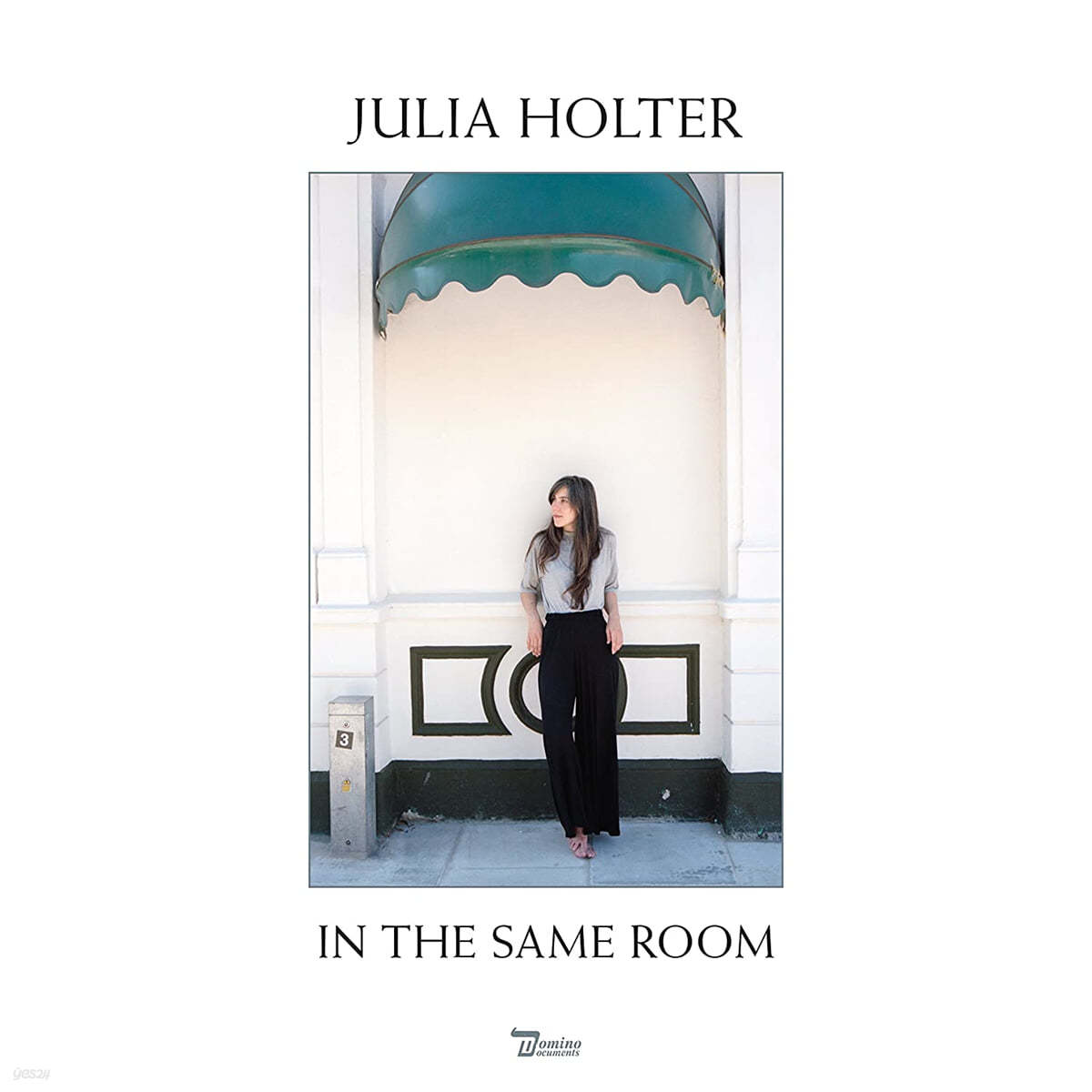 Julia Holter (줄리아 홀터) - In The Same Room [2LP]