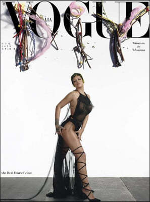 Vogue Italia () : 2021 06 ( Ŀ)