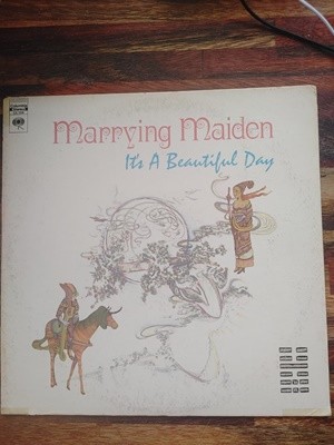 [LP] It's a beautiful day - Marrying maiden