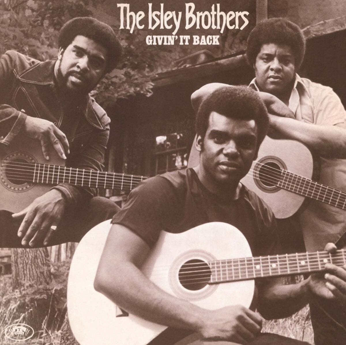 Isley Brothers (아이슬리 브라더스) - Givin&#39; It Back [투명 크리스탈 컬러 LP]