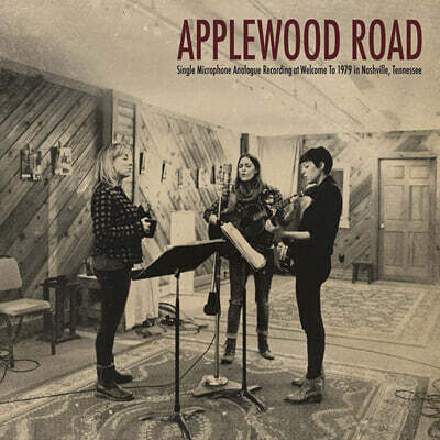 Applewood Road — Applewood Road 앨범 커버