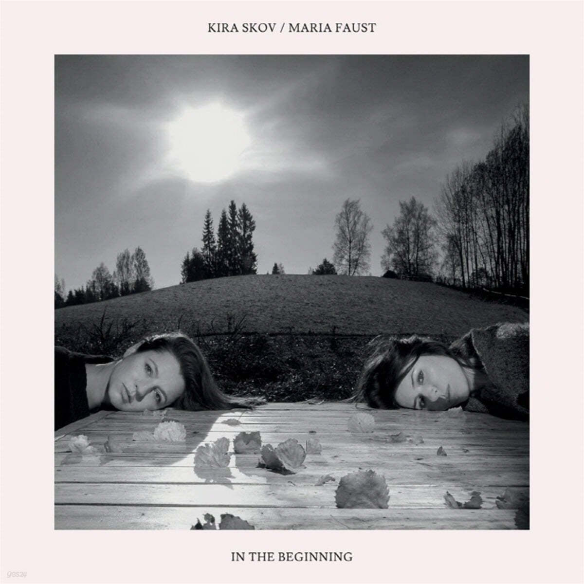 Kira Skov / Maria Faust (키라 스코프 / 마리아 파우스트) - In The Beginning [LP]