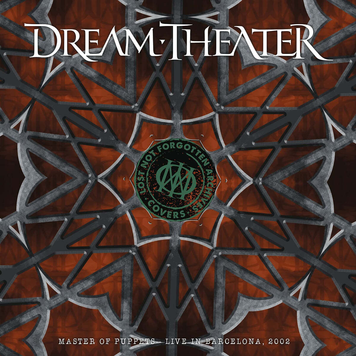 Dream Theater (드림 시어터) - Lost Not Forgotten Archives: Master of Puppets - Live In Barcelona, 2002 [2LP+CD] 