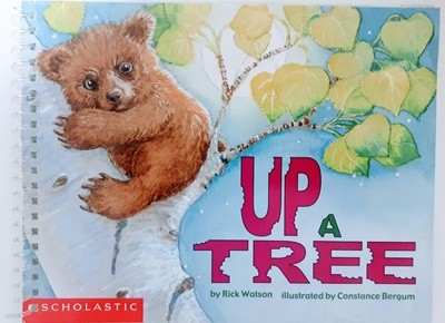 Up A Tree / Rick Watson, Scholastic, 2002 (하단설명 확인해주세요)