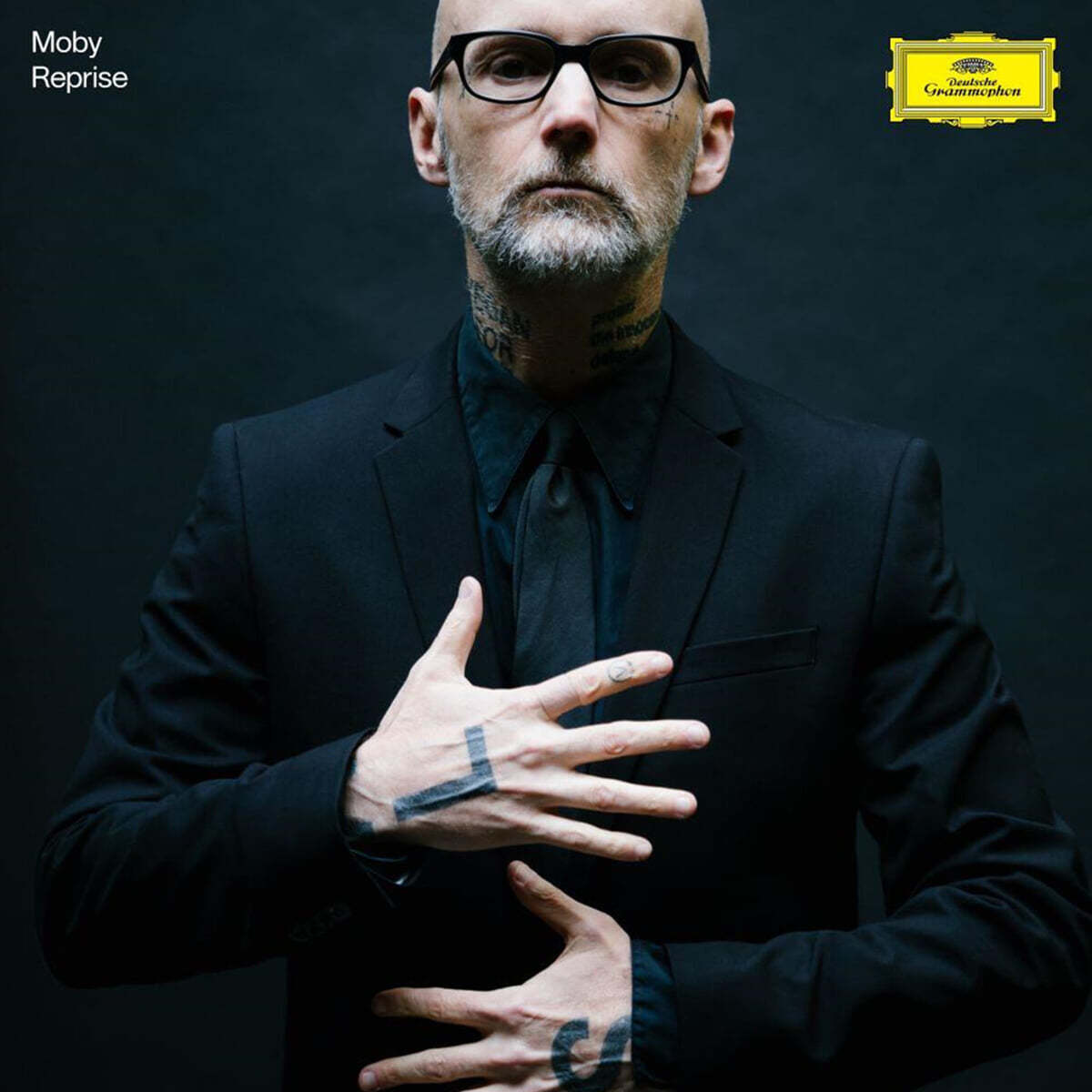 Moby (모비) - Reprise [Deluxe Version] 