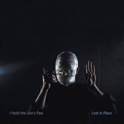 I Hold The Lion's Paw - Lost In Place (CD)