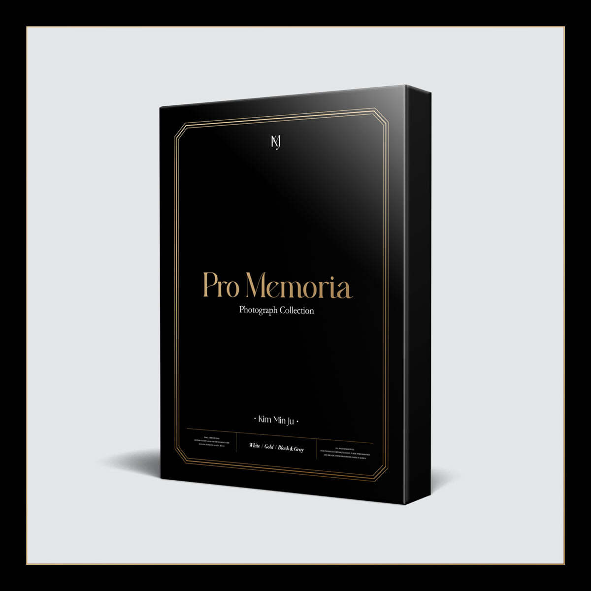 キムミンジュ 1st Photobook [Pro Memoria] トレカ付① 김민주 - KIM MIN JU 1st Photobook [Pro Memoria] : Limited