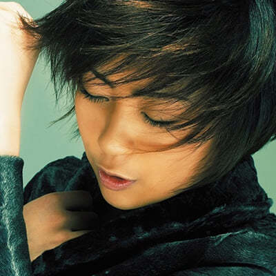 Utada Hikaru — Distance 앨범 커버