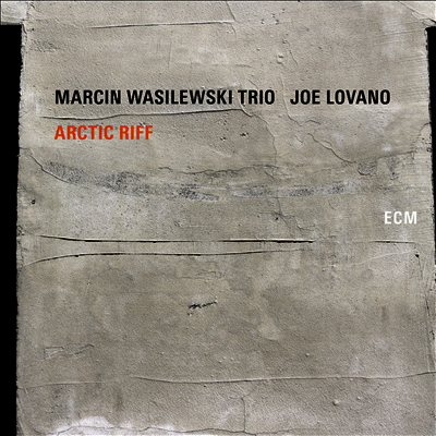 Marcin Wasilewski Trio — Arctic Riff 앨범 커버