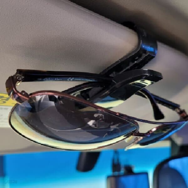 OMT 차량용 선바이저 클립형 안경 선글라스 거치대 자동차 안경걸이